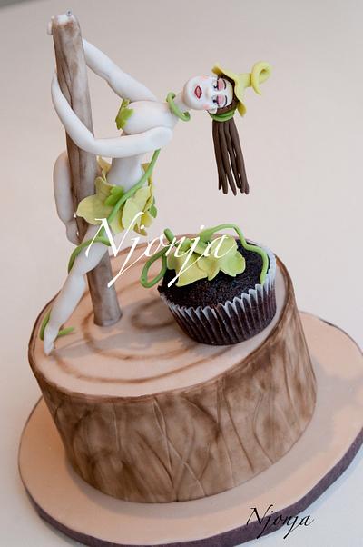 Elf Rika Cupcake Topper - Cake by Njonja