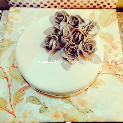 Silver!! - Cake by All Things Yummy