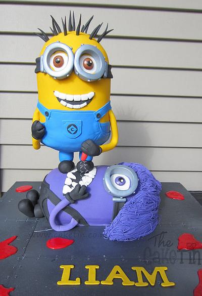 Minions - Evil v's Good - Cake by The Cake Tin