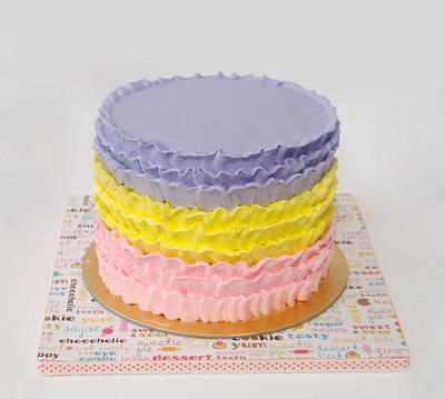 smash that cake! - Cake by Julie Manundo 