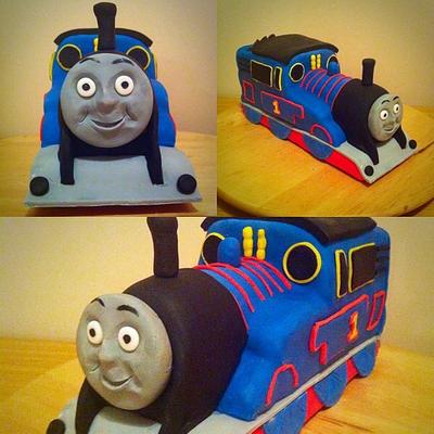 Thomas the tank engine - Cake by EyeSeaDoughNuts