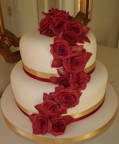 Trailing Red Rose Wedding Cake - Cake by Storyteller Cakes