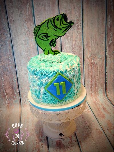 Fish Birthday  - Cake by Cups-N-Cakes 