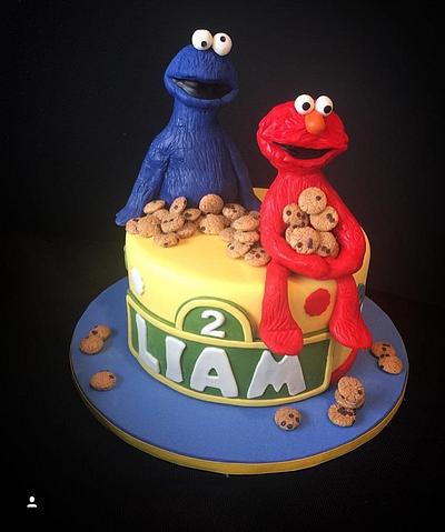 Elmo and cookie  - Cake by The Sweet Duchess 