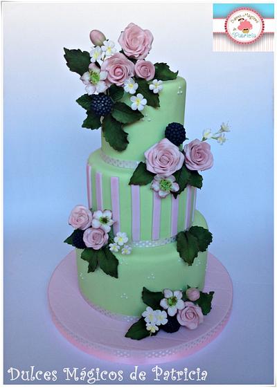 Roses wedding cake - Cake by Dulces Mágicos de Patricia
