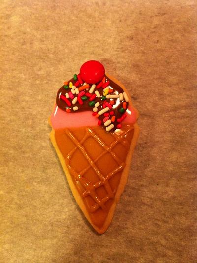 ice cream cone cookie - Cake by Jen Scott