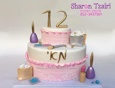 Fashion and makeup cake - Cake by sharon tzairi - cakes-mania