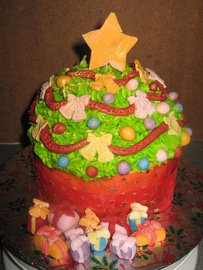 Christmas Tree - Giant Cupcake - Cake by Magic Lady Cakes