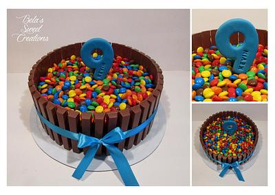 Kit Kat and Smarties Cake - Cake by Bela Verdasca