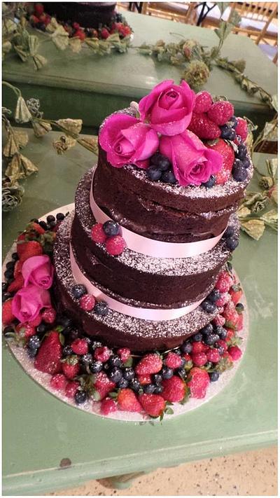Rustic Naked Cake - Cake by Sweet Bea's