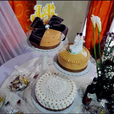 My Latest Wedding Cake Project - Cake by Venelyn G. Bagasol