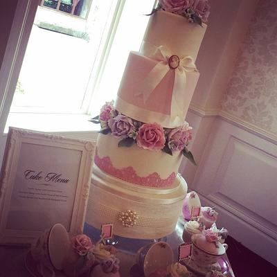 Wedding Cake  - Cake by Shirley Jones 