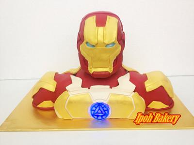 Iron Man Mark 42 - Cake by William Tan