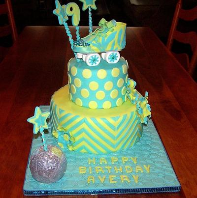 Birthday Roller Skating Theme - Cake by Margaret