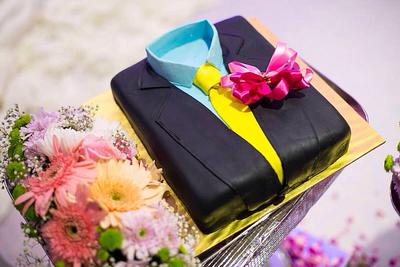 GROOMS CAKE - Cake by Zareena Ghani