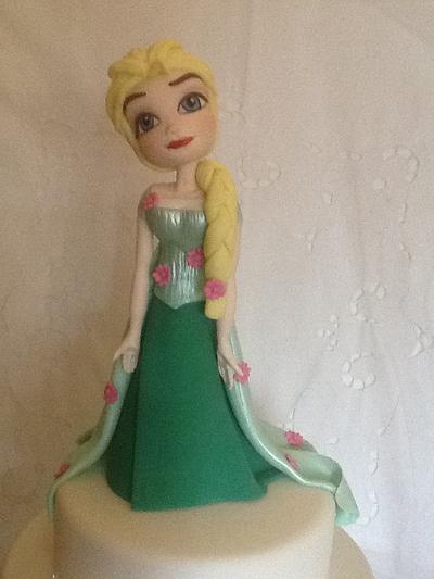 Frozen Fever - Cake by Lilla's Cupcakes