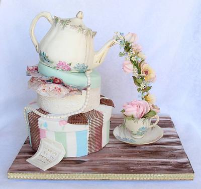 Pouring teapot - Cake by Anastasia Kaliazin