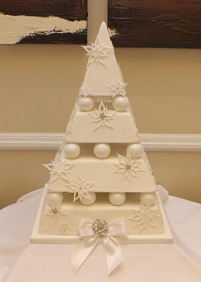 Christmas wedding cake - Cake by Cake Cucina 
