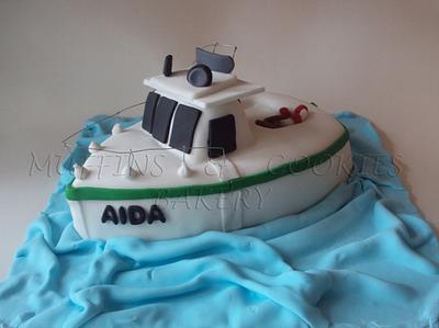 Boat Cake - Cake by Muffins & Cookies Bakery