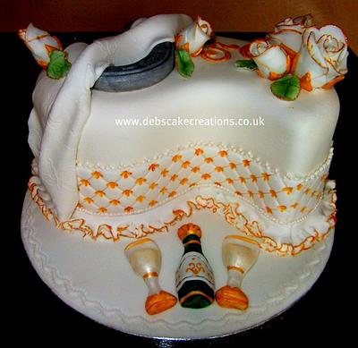 Golden Wedding Anniversary - Cake by debscakecreations