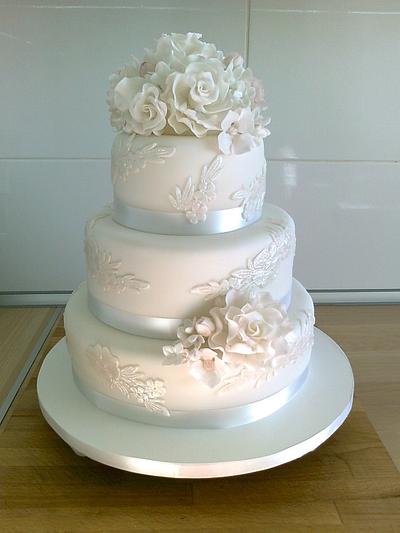 Wedding cake - Cake by ildi
