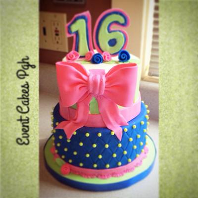 Sweet 16 - Cake by Cakesburgh (Brandi Hugar)