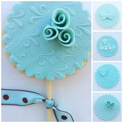 Tiffany Blue Cookie & Cupcake Toppers - Cake by miettes