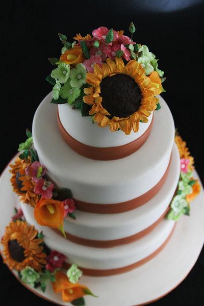 Autumn Wedding Cake - Cake by Orlando Leon