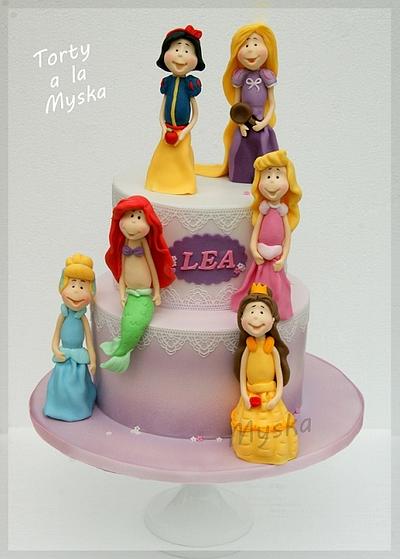 disney princess  - Cake by Myska