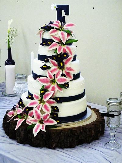 Stargazer and Calla Lily Cake - Cake by Angie Mellen