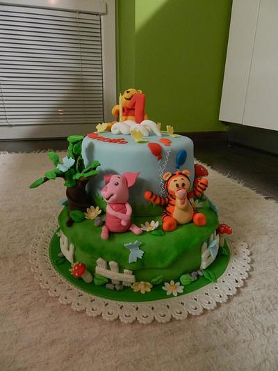 Winnie the Pooh and friends - Cake by Janeta Kullová