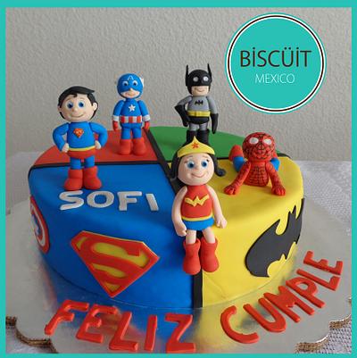 Super Sofi - Cake by BISCÜIT Mexico