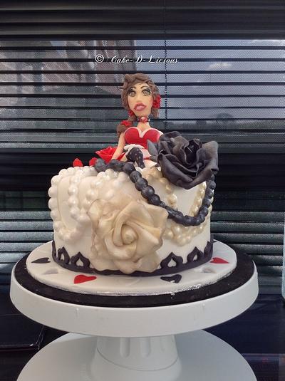 Lady of the night - Cake by Sweet Lakes Cakes