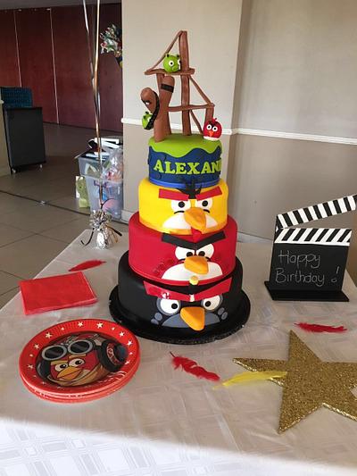 Angry Birds - Cake by Rhona