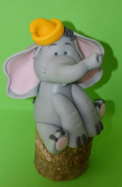 Plush Elephant :) - Cake by Cakes by Toni