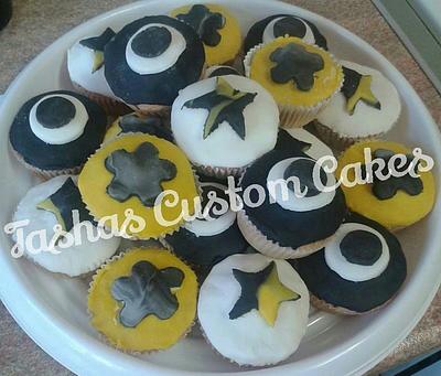 Funky Cupcakes - Cake by Tasha's Custom Cakes