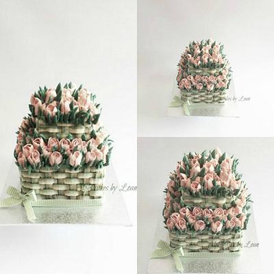 Buttercream Basket of flowers cake - Cake by AlphacakesbyLoan 