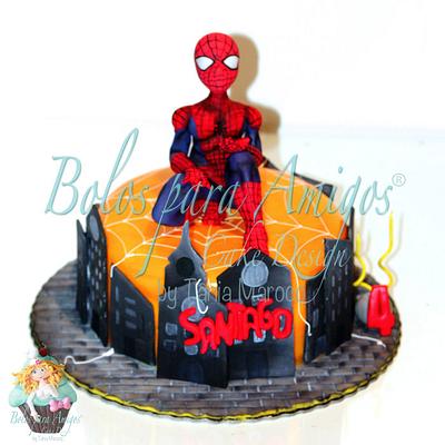 Spider-man - Cake by Tânia Maroco