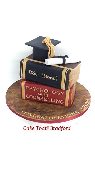 Graduation cake - Cake by cake that Bradford