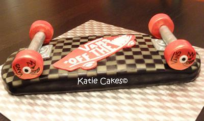 Vans Skateboard - Cake by Katie Cortes