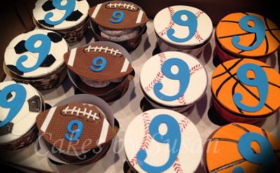 Sports cupcakes - Cake by Skmaestas