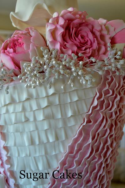 Romance is in the Air - Cake by Sugar Cakes 