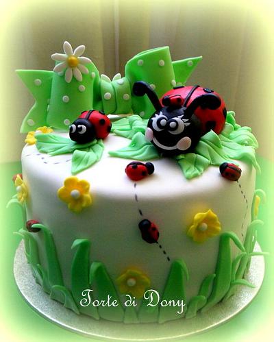 LadyBug Cake - Cake by Donatella Bussacchetti