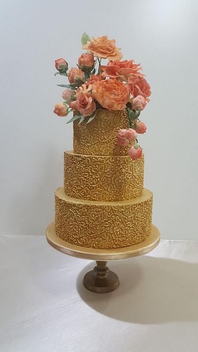 Gold Wedding  - Cake by claudiamarcel