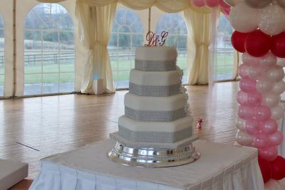 Wedding Cake - Cake by Stef and Carla (Simple Wish Cakes)