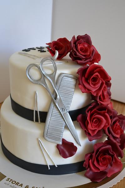 Graduationcake for a hairdresser - Cake by Stheavenstreet