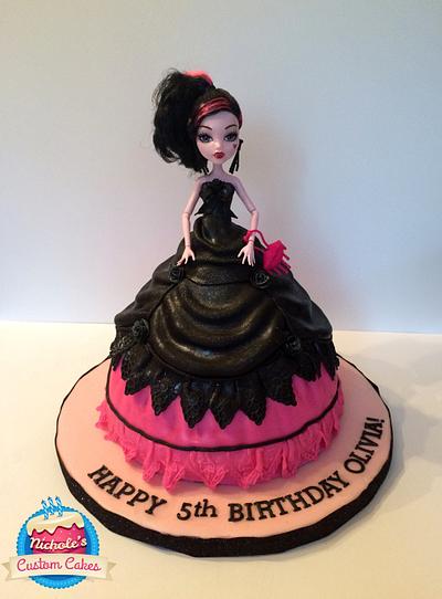 Monster High Doll Cake - Cake by NicholesCustomCakes