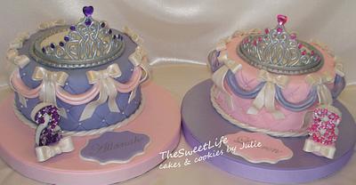 Tiara cakes - Cake by Julie Tenlen