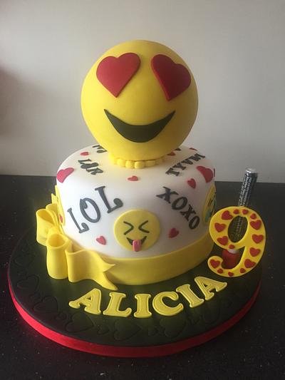 Emoji cake - Cake by Donnajanecakes 