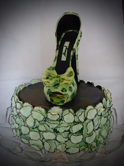 Green leopard - Cake by The Elusive Cake Company